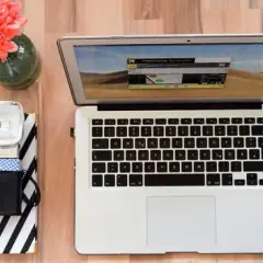 Jak zgrać zdjęcia z aparatu na komputer przez USB? Prosty poradnik